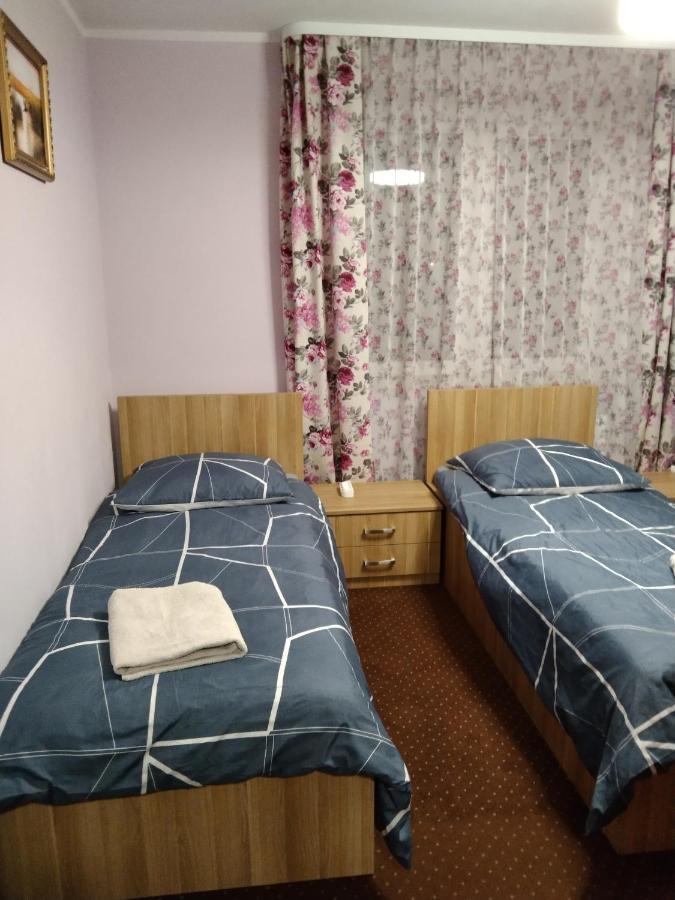 Willa Poniatowskiego Grodzisk Mazowiecki Exterior foto